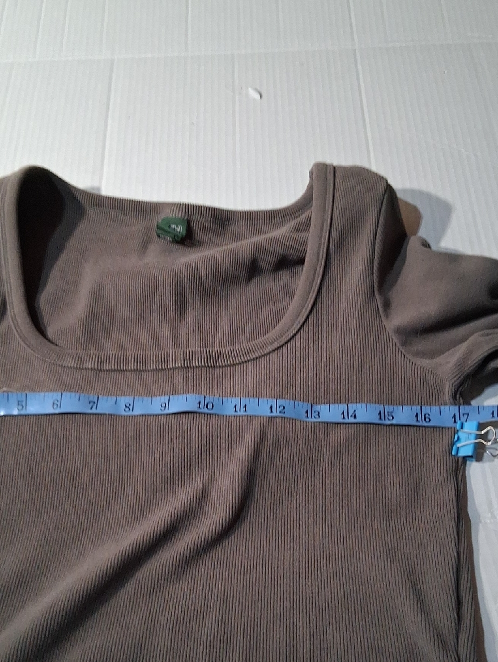Women’s Square Neck Long Sleeve Top - Brown - Picture 5 of 8